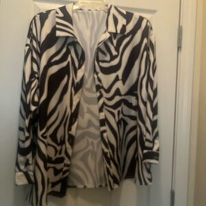 Black and White Zebra Print Blazer with V-Neckline